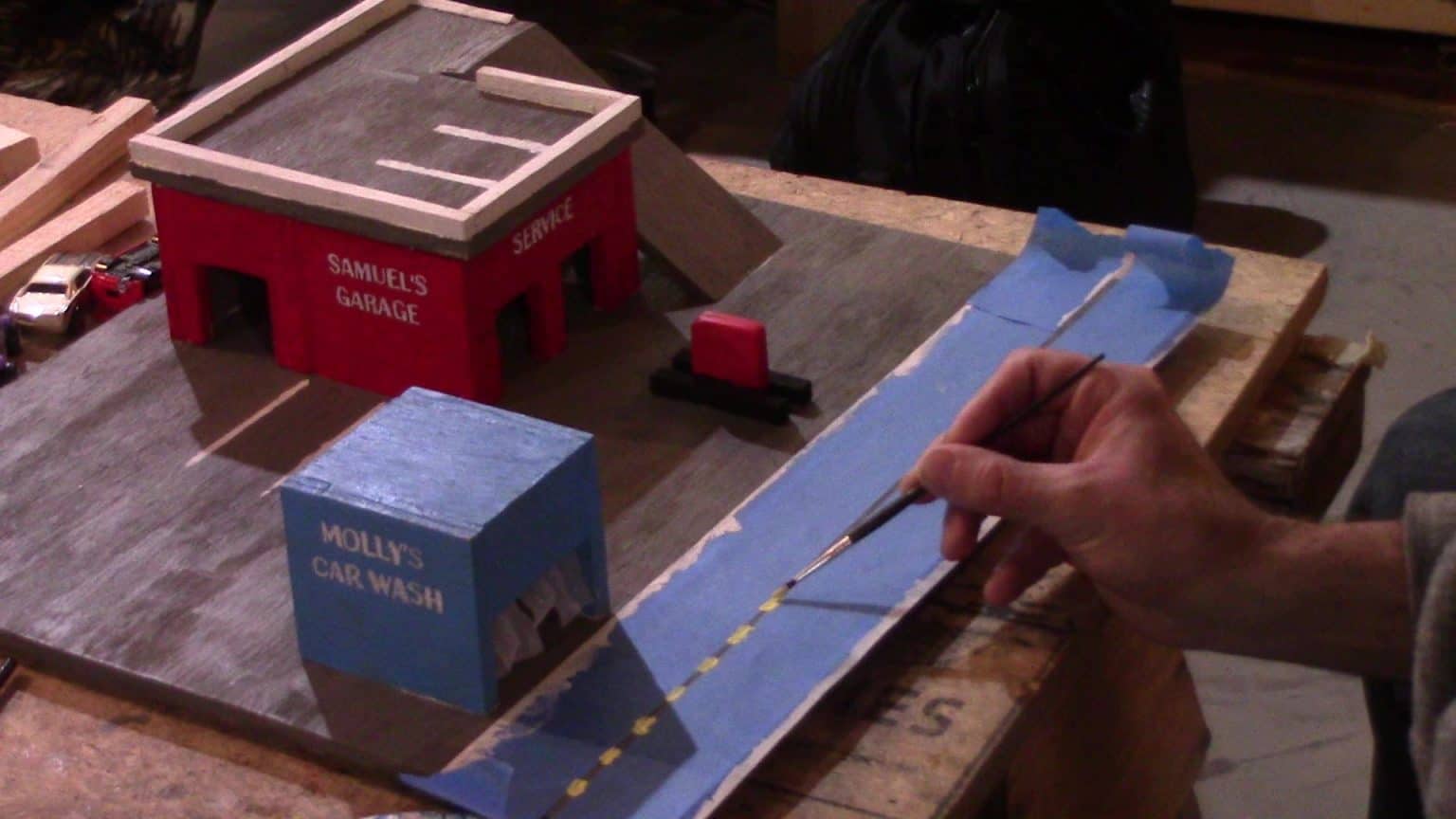 DIY Garage for Matchbox Car / Hot Wheels Cars GrowIt BuildIT