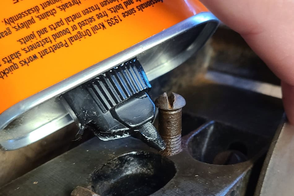 apply penetrant oil